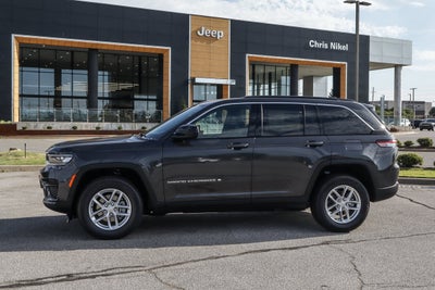 2026 Jeep Grand Cherokee Laredo 4x4