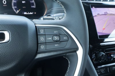 2026 Jeep Grand Cherokee Laredo 4x4