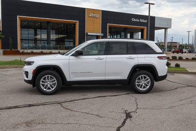 2026 Jeep Grand Cherokee Laredo 4x4