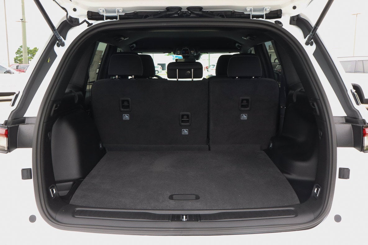 2026 Jeep Grand Cherokee Laredo 4x4