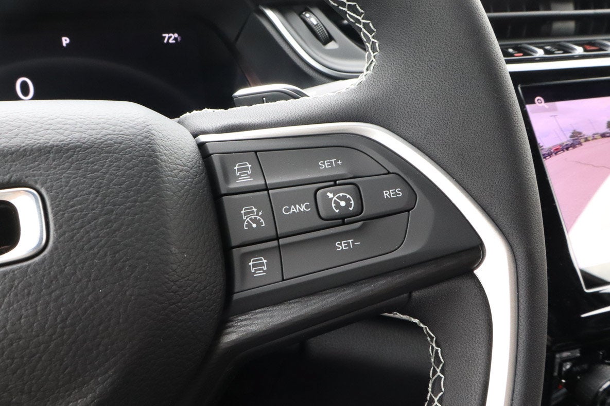 2026 Jeep Grand Cherokee Laredo 4x4