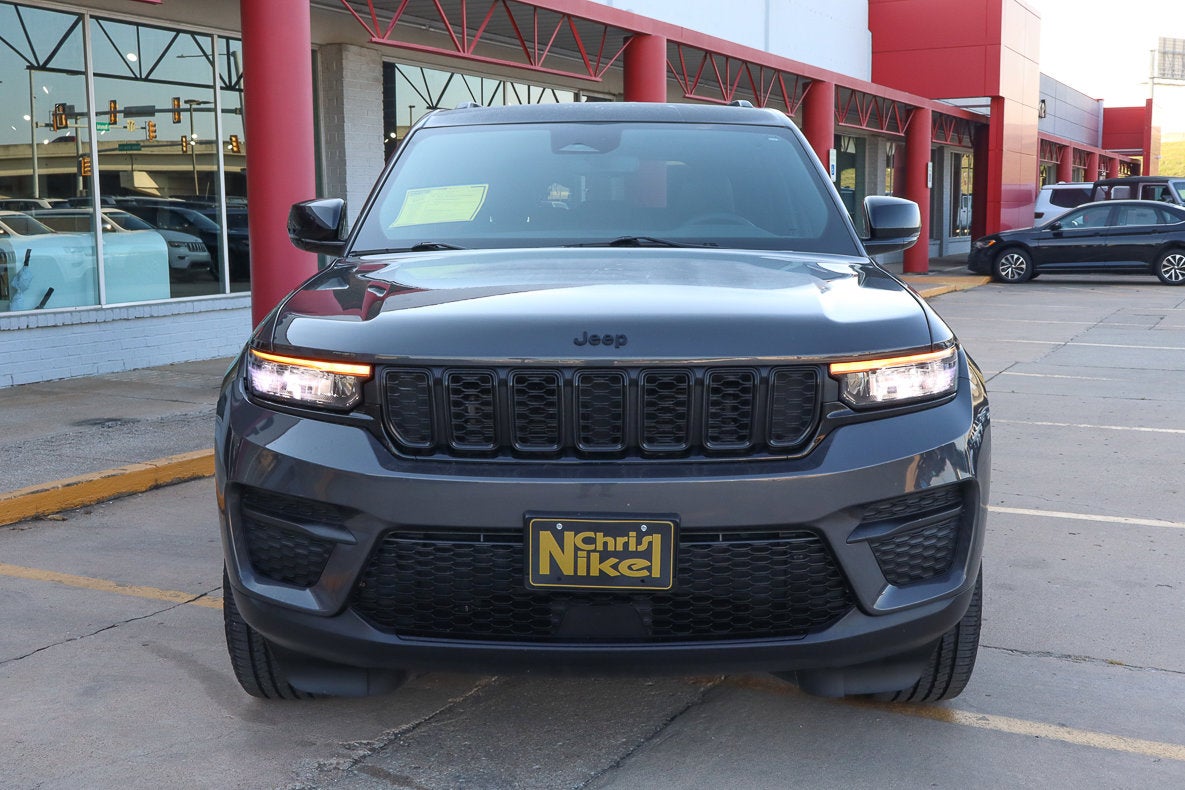 2023 Jeep Grand Cherokee Altitude