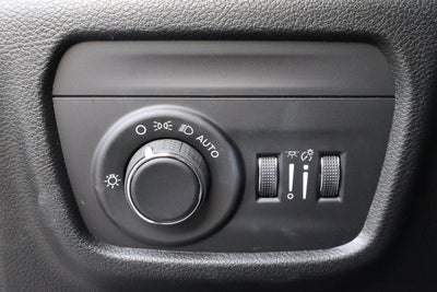 2026 Jeep Grand Cherokee Laredo X 4x4