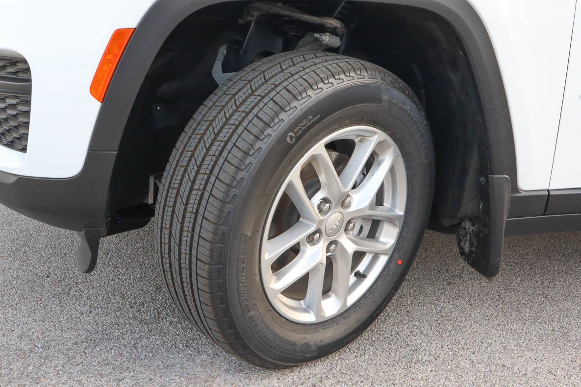 2026 Jeep Grand Cherokee Laredo X 4x4