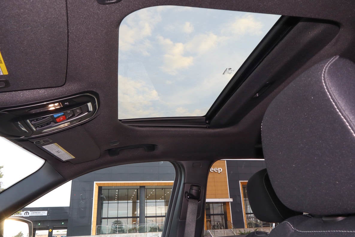 2026 Jeep Grand Cherokee Laredo X 4x4