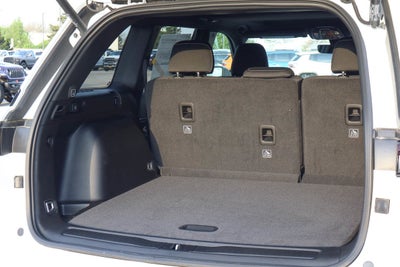 2026 Jeep Grand Cherokee Laredo X 4x4