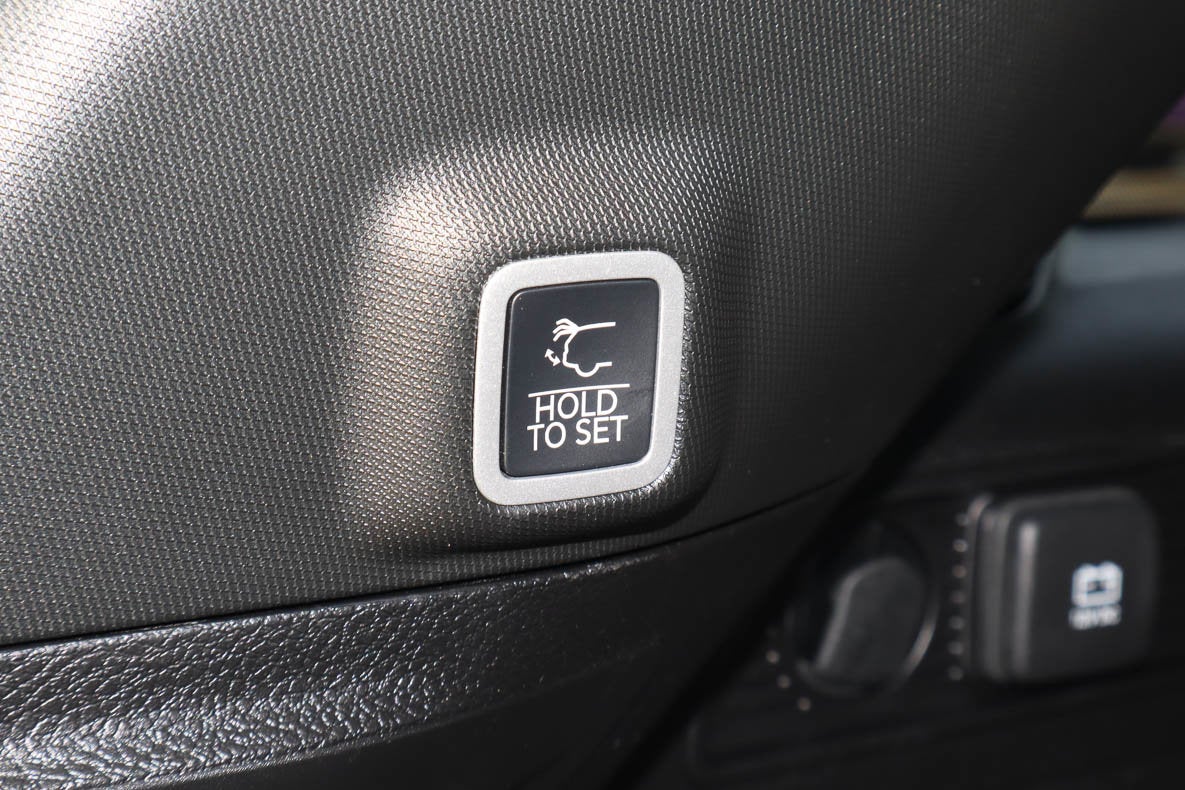 2026 Jeep Grand Cherokee Laredo X 4x4