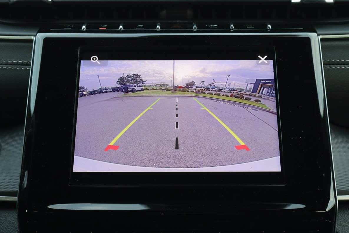 2026 Jeep Grand Cherokee Laredo X 4x4