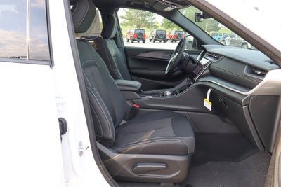 2026 Jeep Grand Cherokee Laredo X 4x4