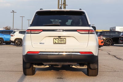 2026 Jeep Grand Cherokee Laredo X 4x4