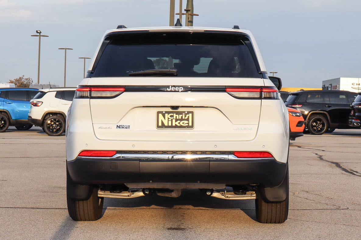 2026 Jeep Grand Cherokee Laredo X 4x4