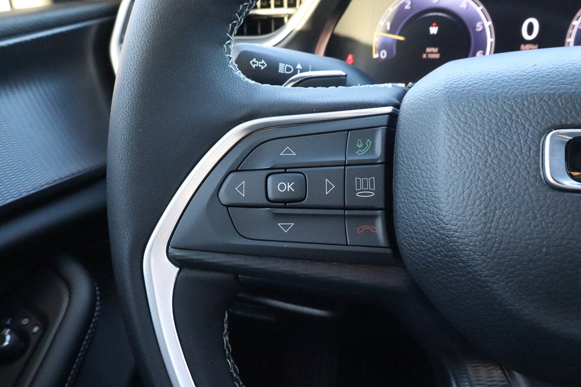 2025 Jeep Grand Cherokee Laredo X