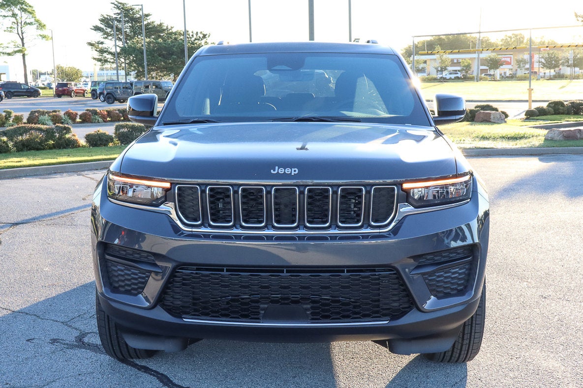 2025 Jeep Grand Cherokee Laredo X