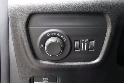 2026 Jeep Grand Cherokee Laredo X 4x4