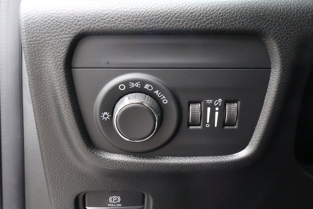2026 Jeep Grand Cherokee Laredo X 4x4