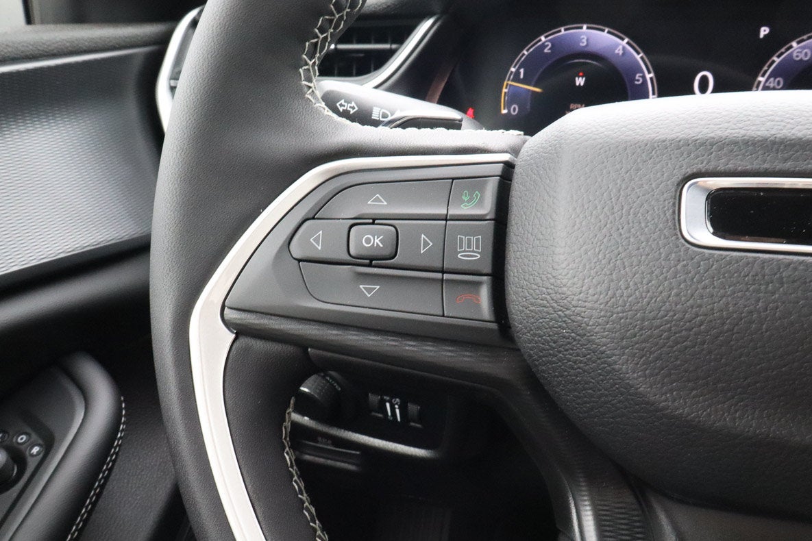 2026 Jeep Grand Cherokee Laredo X 4x4