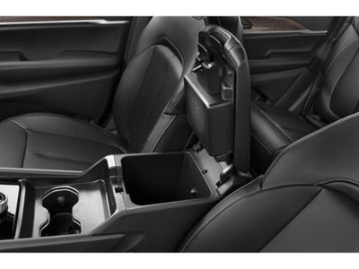 2027 Jeep Grand Cherokee Laredo X 4x4