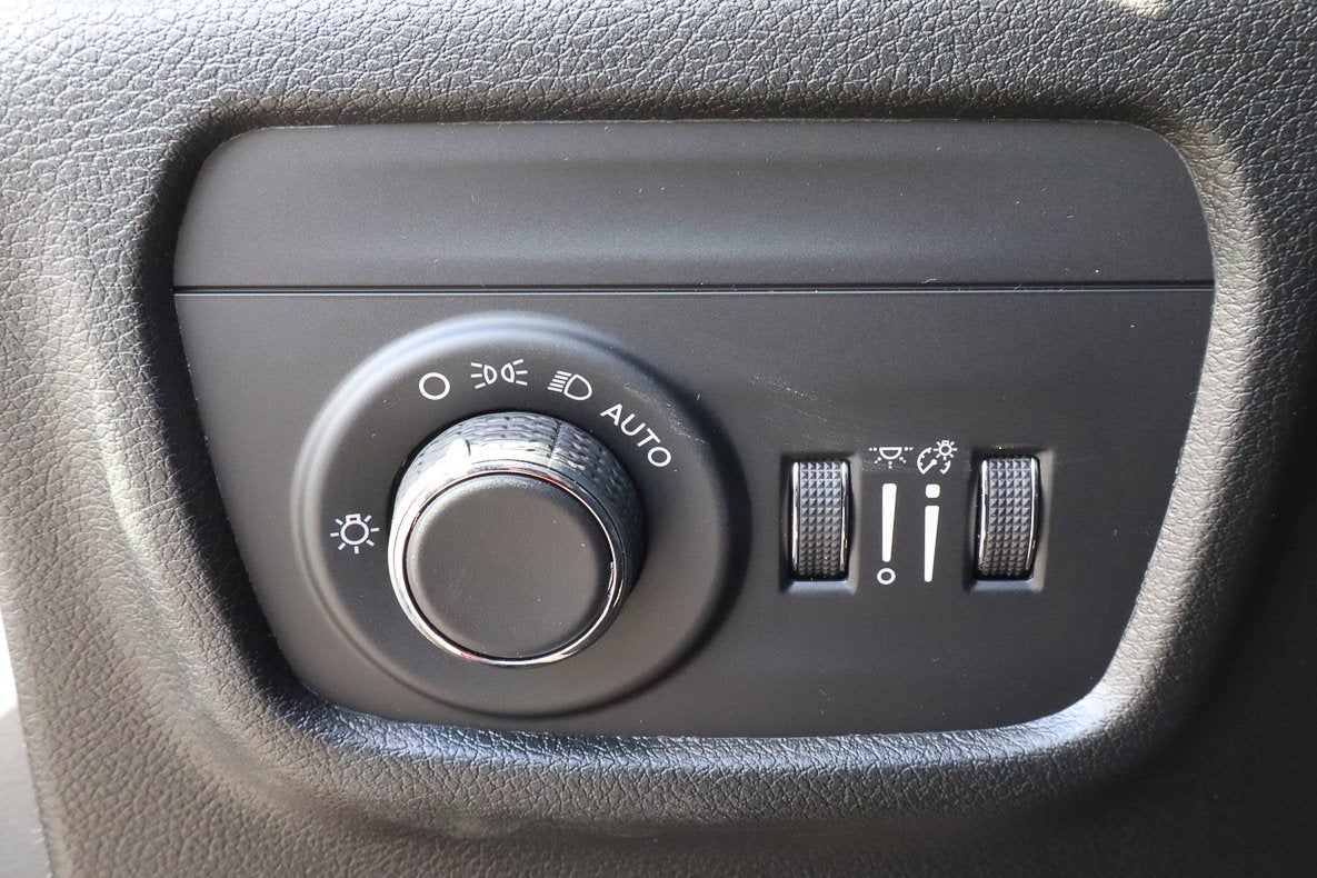 2026 Jeep Grand Cherokee Laredo X 4x4