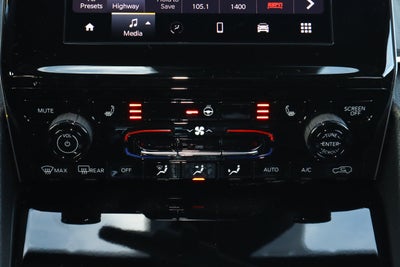 2026 Jeep Grand Cherokee Laredo X 4x4