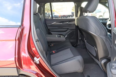 2026 Jeep Grand Cherokee Laredo X 4x4