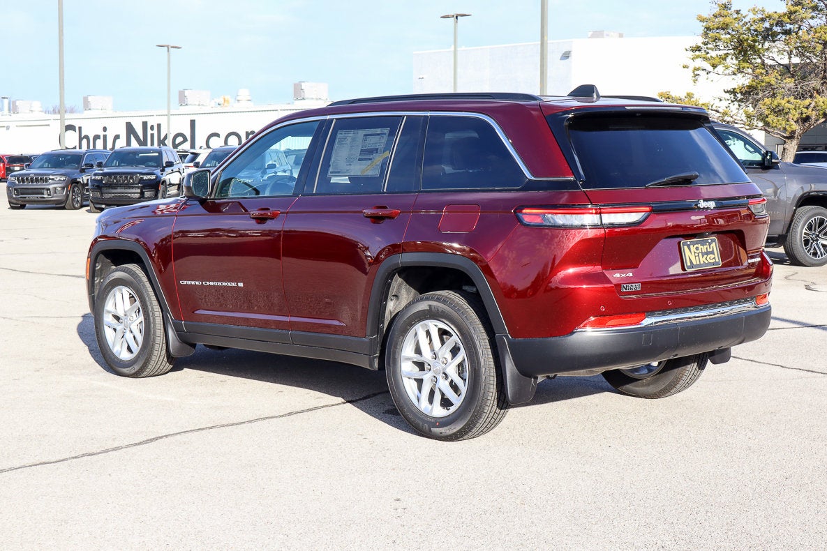 2026 Jeep Grand Cherokee Laredo X 4x4