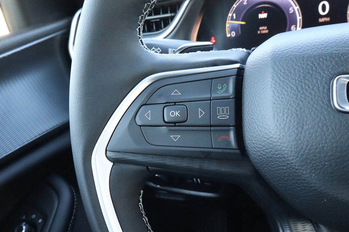 2025 Jeep Grand Cherokee Laredo X