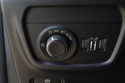 2026 Jeep Grand Cherokee Laredo X 4x4