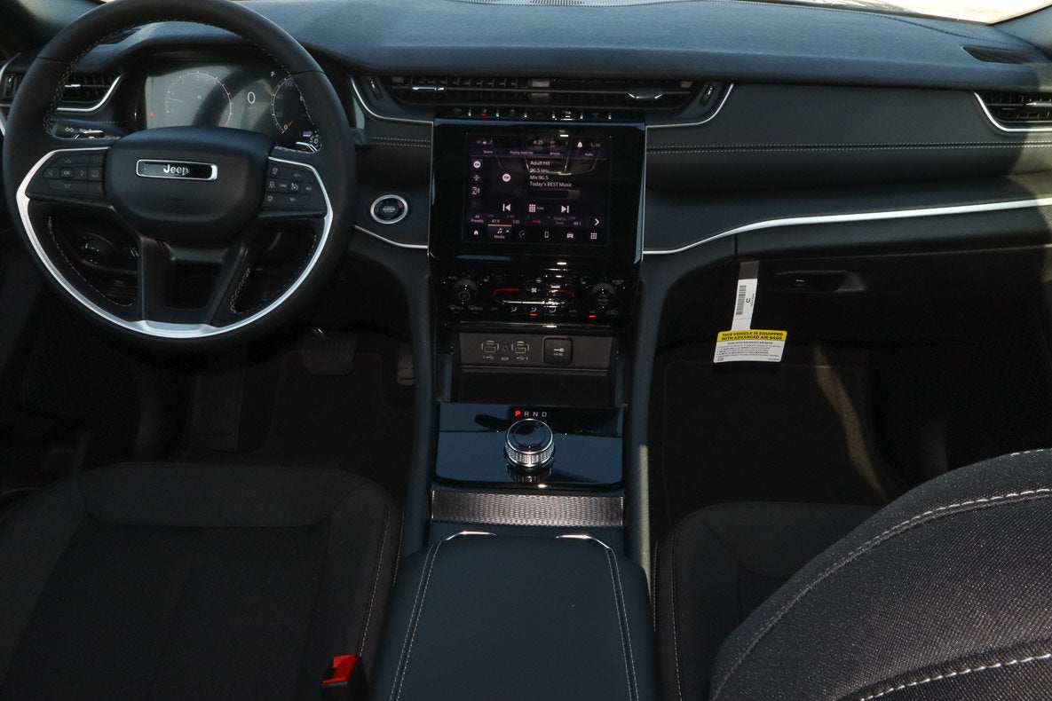 2026 Jeep Grand Cherokee Laredo X 4x4