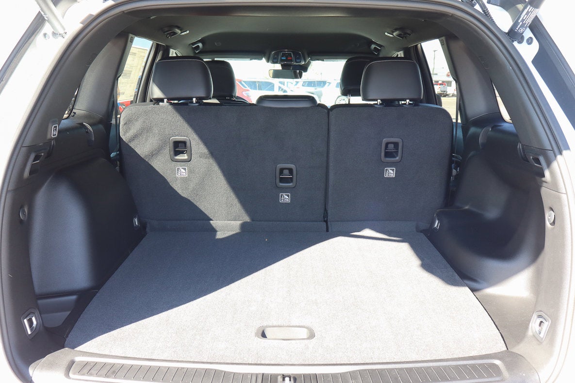 2026 Jeep Grand Cherokee Laredo Altitude 4x4