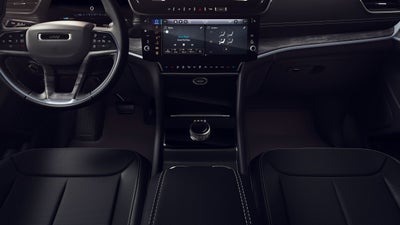 2026 Jeep Grand Cherokee Laredo Altitude 4x4