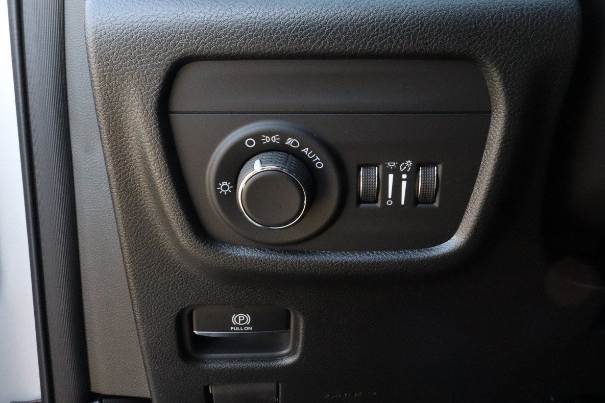 2026 Jeep Grand Cherokee Laredo Altitude 4x4