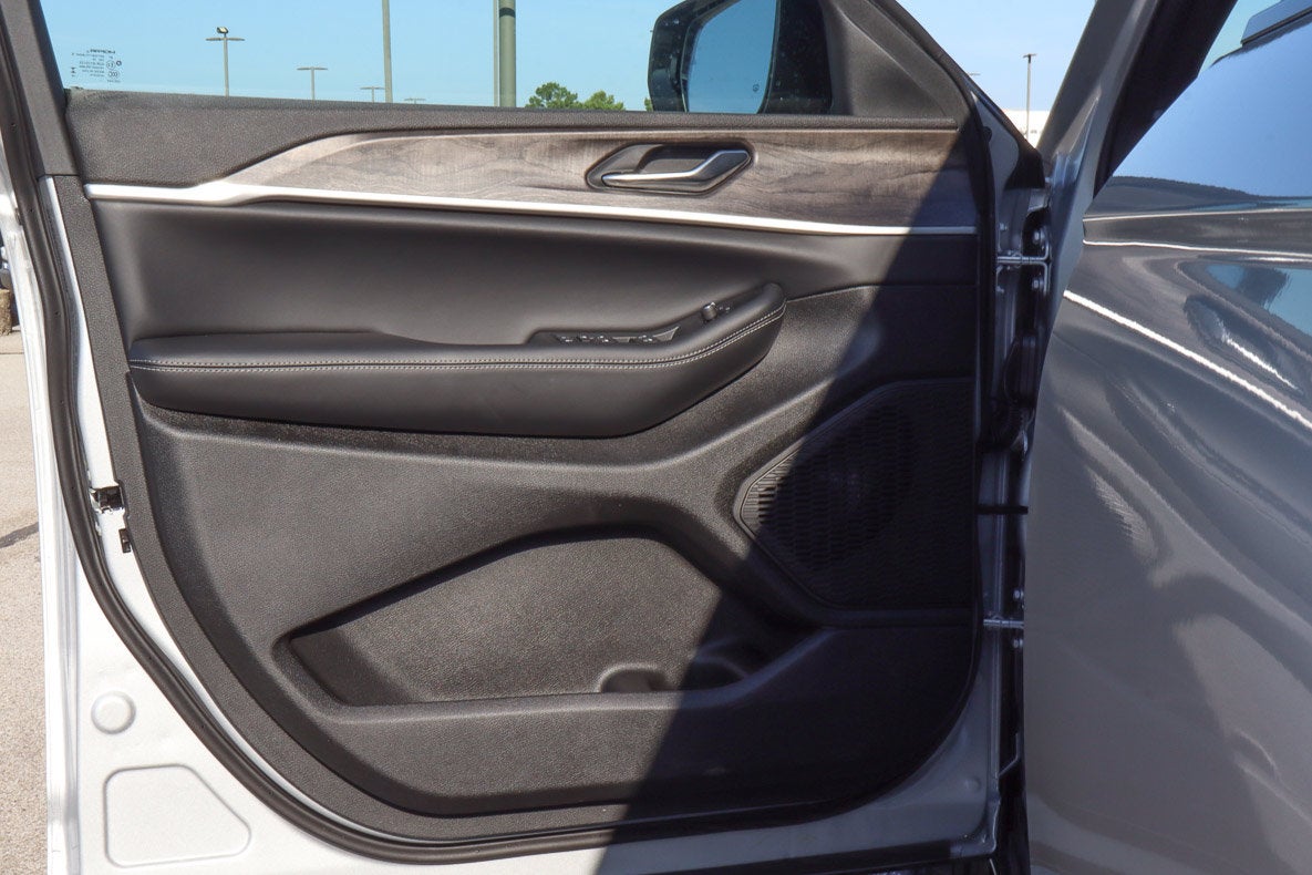 2026 Jeep Grand Cherokee Laredo Altitude 4x4