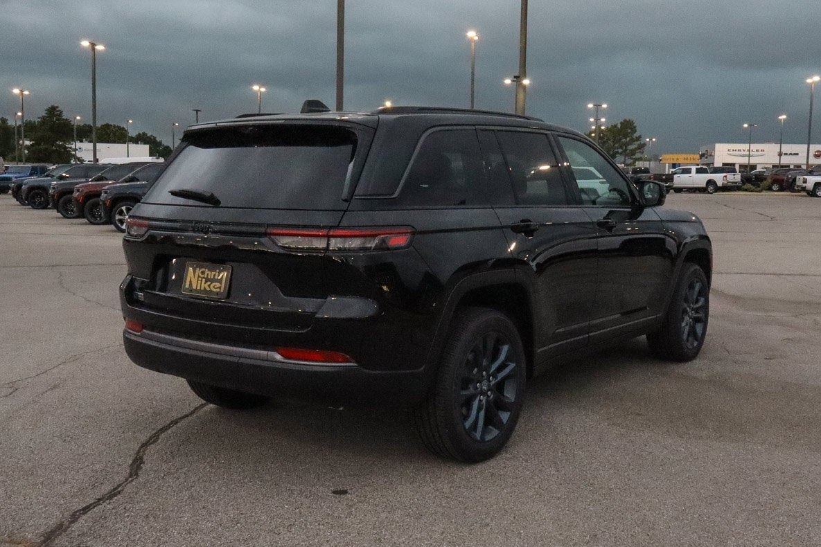 2026 Jeep Grand Cherokee 85th Anniversary Edition 4x4