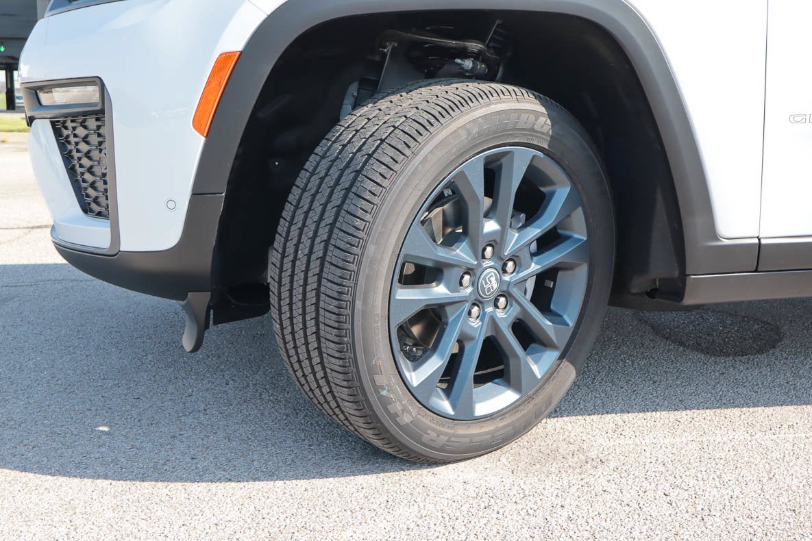 2026 Jeep Grand Cherokee 85th Anniversary Edition 4x4