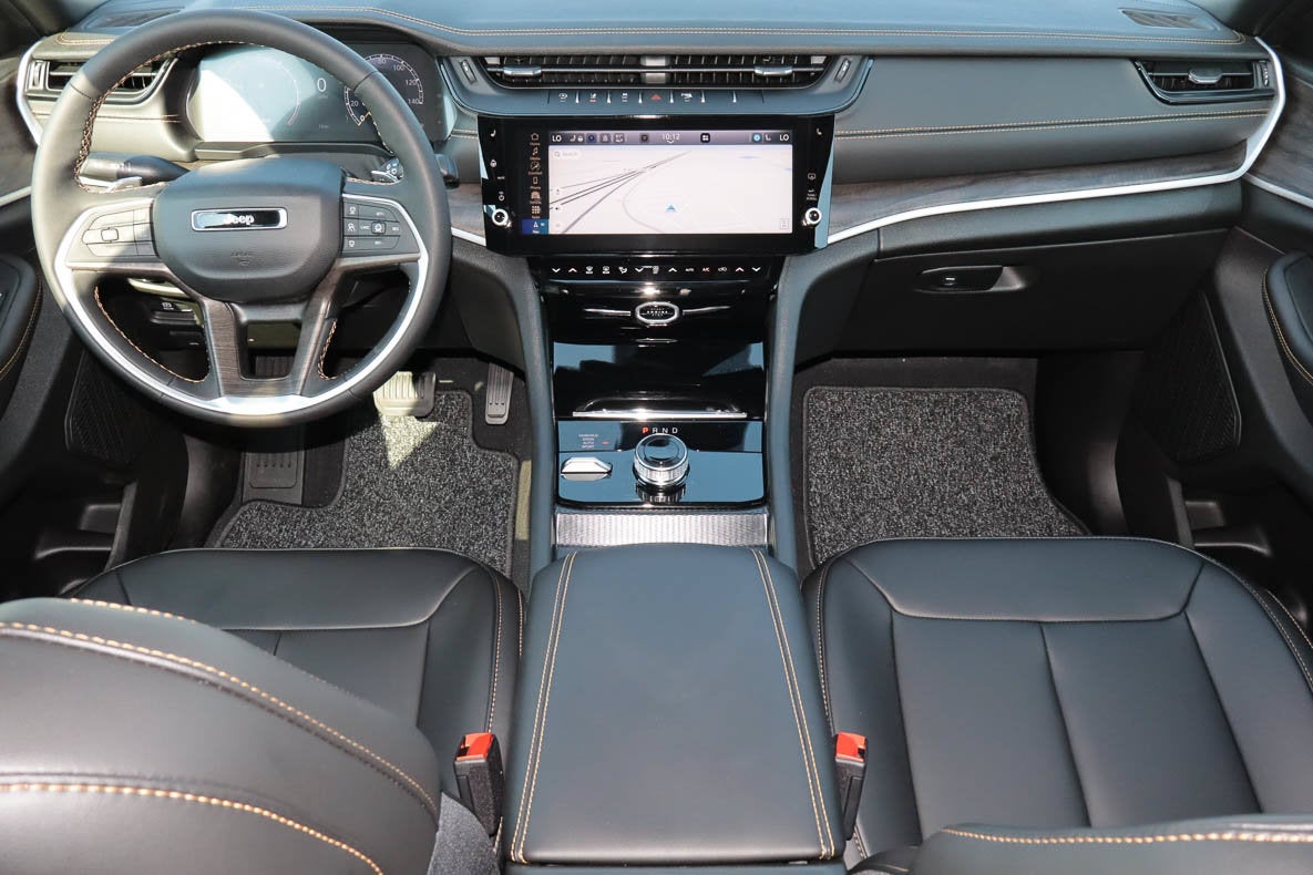2026 Jeep Grand Cherokee 85th Anniversary Edition 4x4