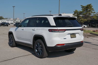 2026 Jeep Grand Cherokee 85th Anniversary Edition 4x4