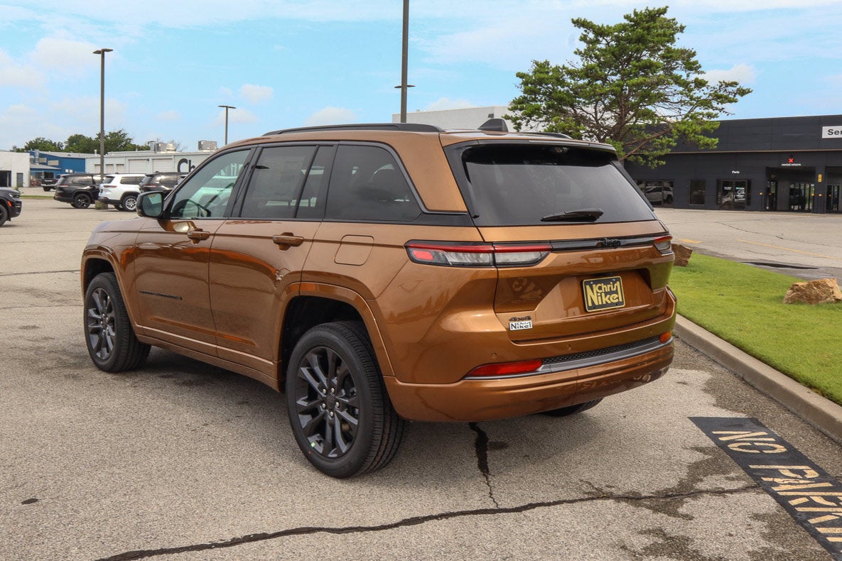 2026 Jeep Grand Cherokee Limited Reserve 4x4