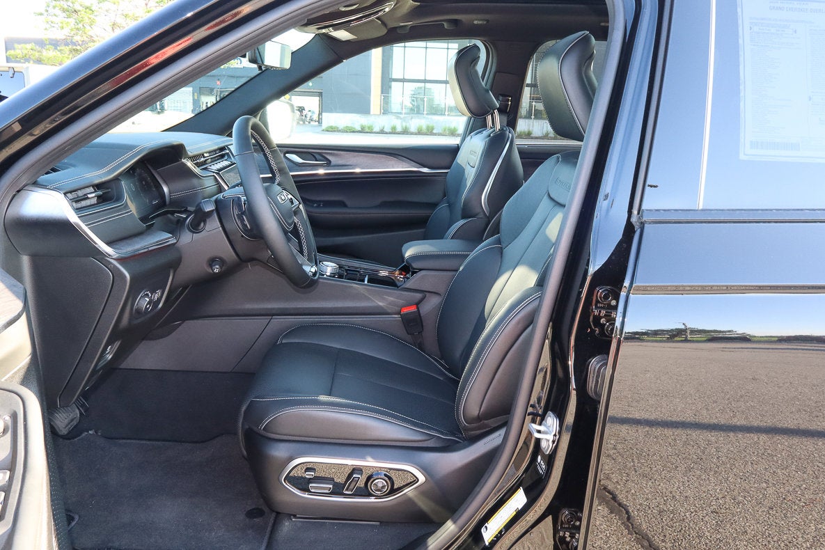 2025 Jeep Grand Cherokee Overland