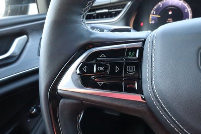 2025 Jeep Grand Cherokee Overland