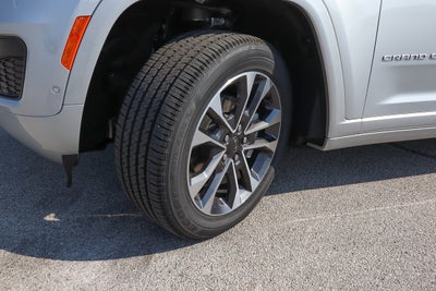 2025 Jeep Grand Cherokee Overland
