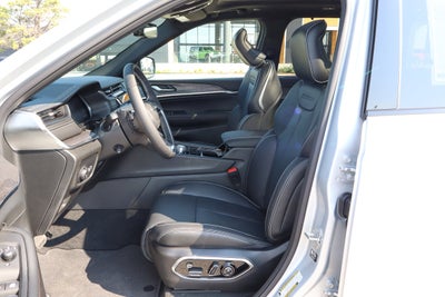 2025 Jeep Grand Cherokee Overland