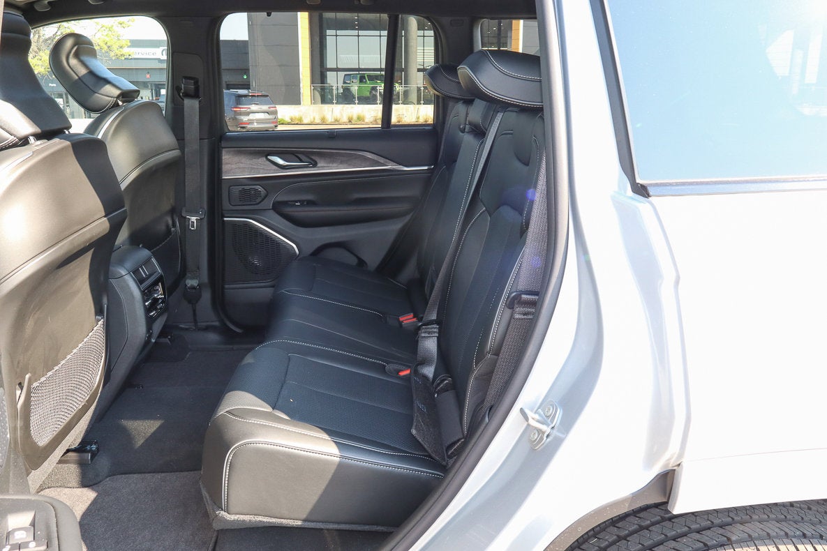 2025 Jeep Grand Cherokee Overland