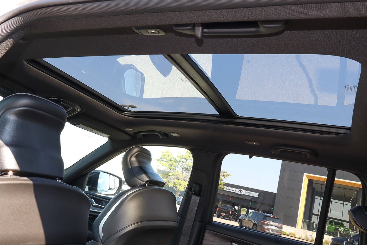 2025 Jeep Grand Cherokee Overland