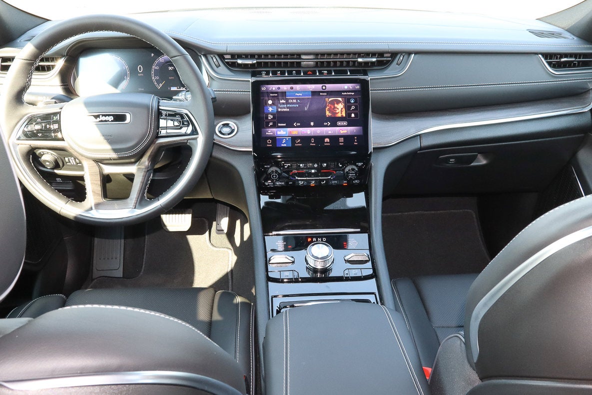 2025 Jeep Grand Cherokee Overland