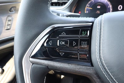 2025 Jeep Grand Cherokee Overland