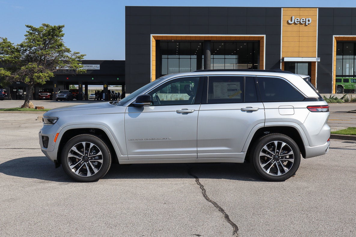 2025 Jeep Grand Cherokee Overland