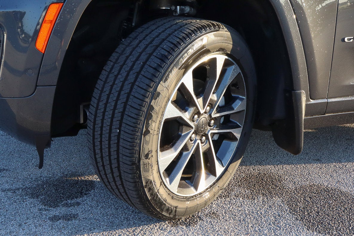 2025 Jeep Grand Cherokee Overland