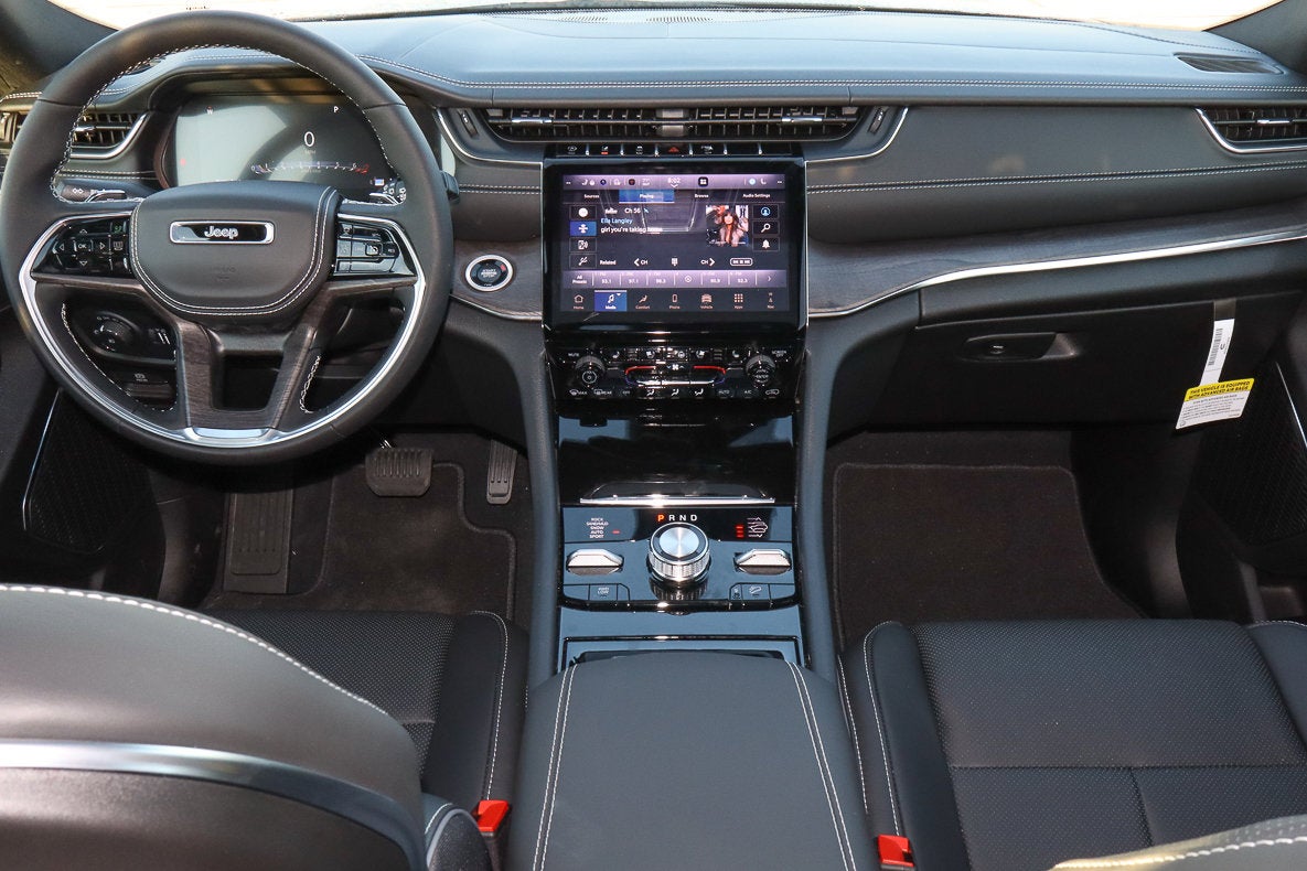 2025 Jeep Grand Cherokee Overland