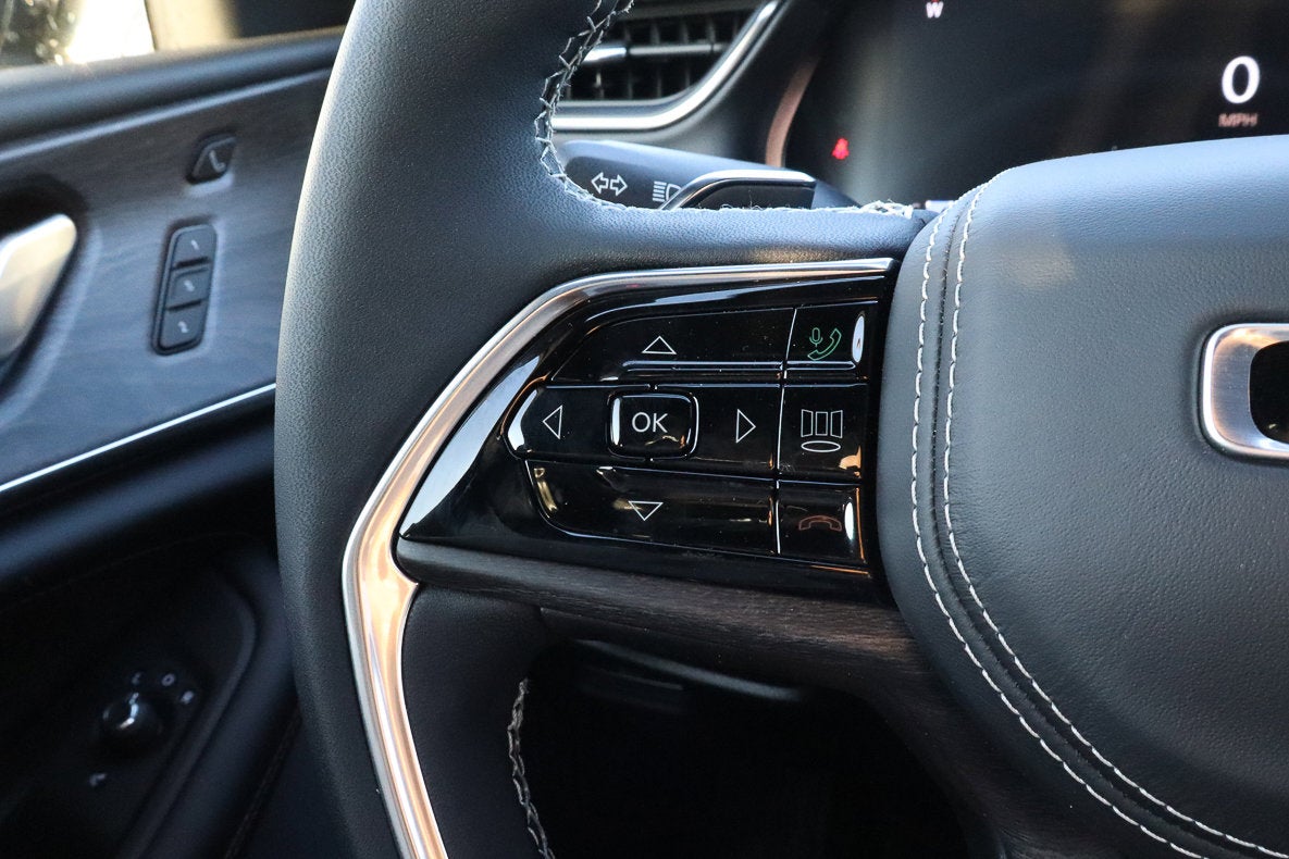 2025 Jeep Grand Cherokee Overland