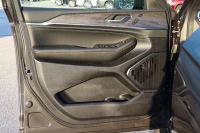 2025 Jeep Grand Cherokee Overland